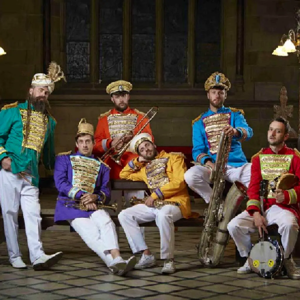 Mr Wilson's Second Liners