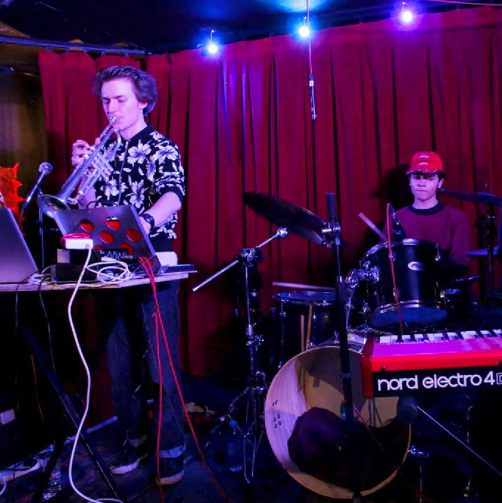 Ze&Atilde;&plusmn;el