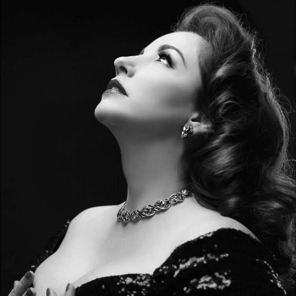 Laura B and her Band