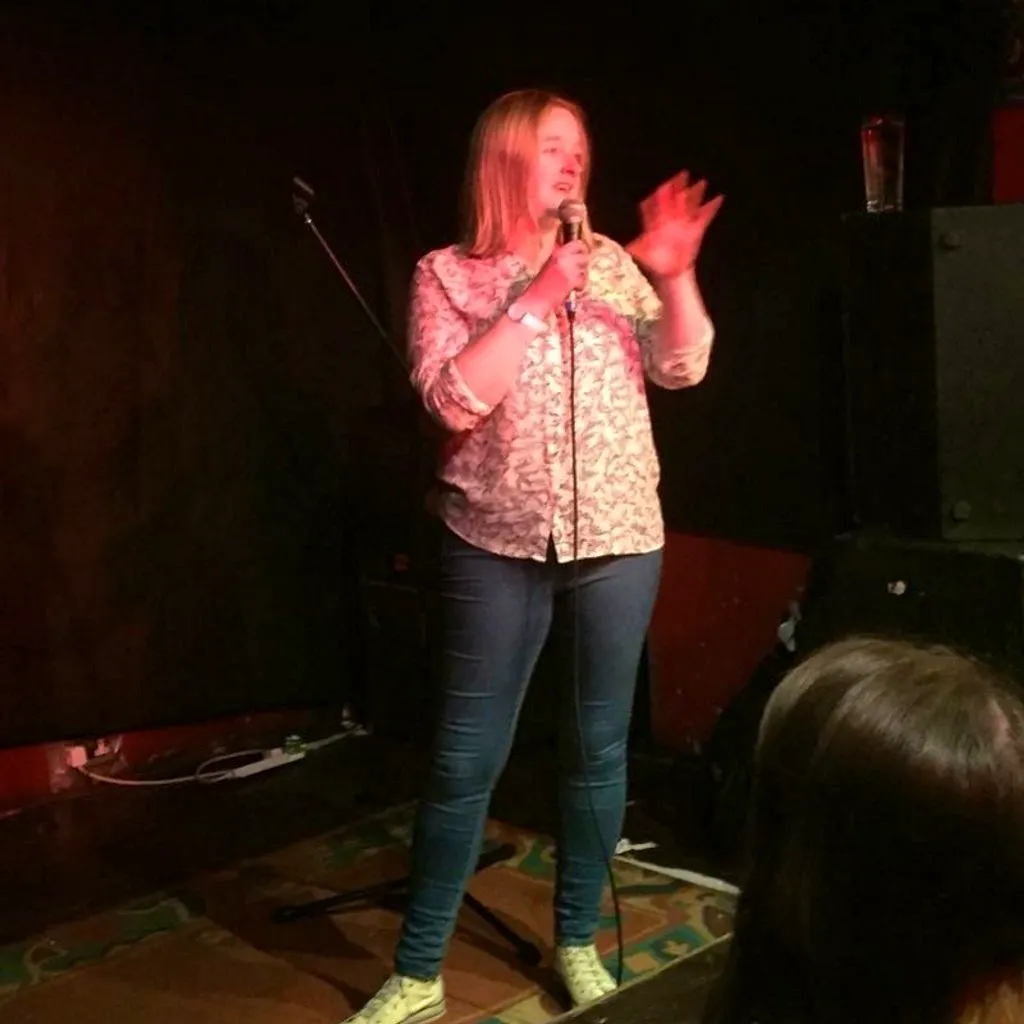 Helen Swallow&period;