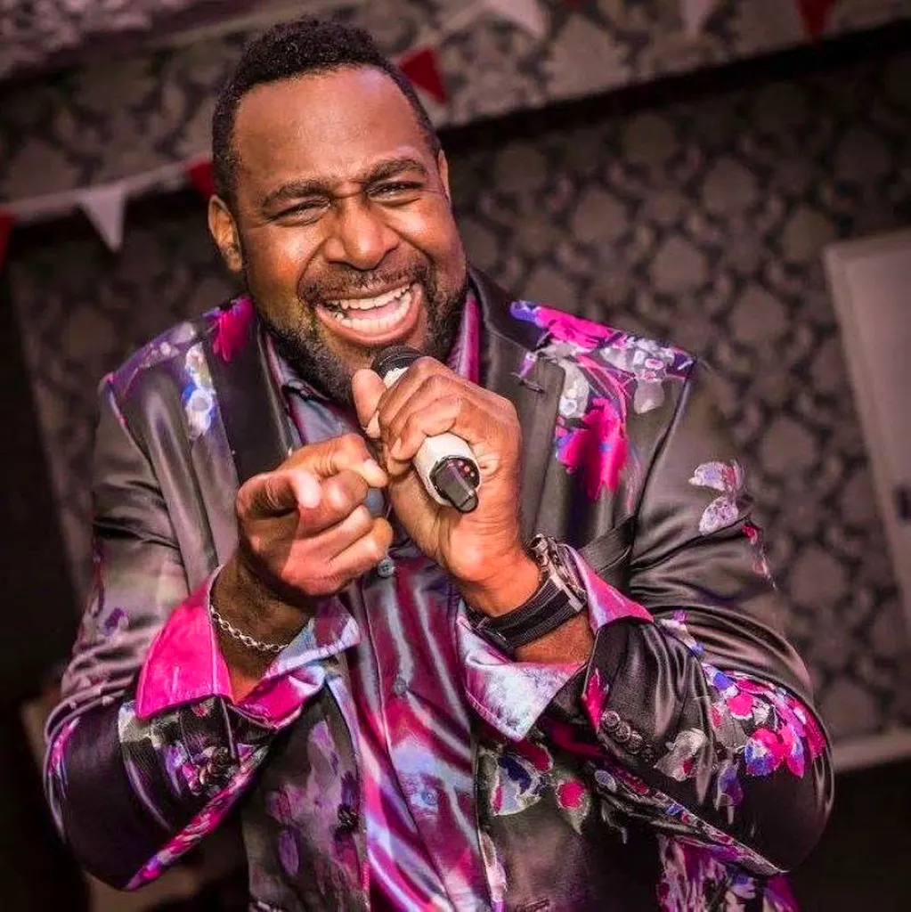 Fil Straughan