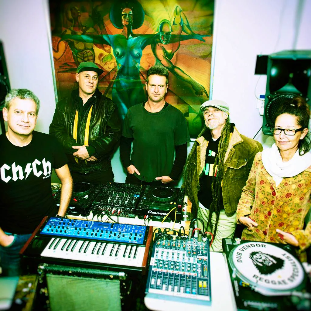 Salmonella Dub Soundsystem