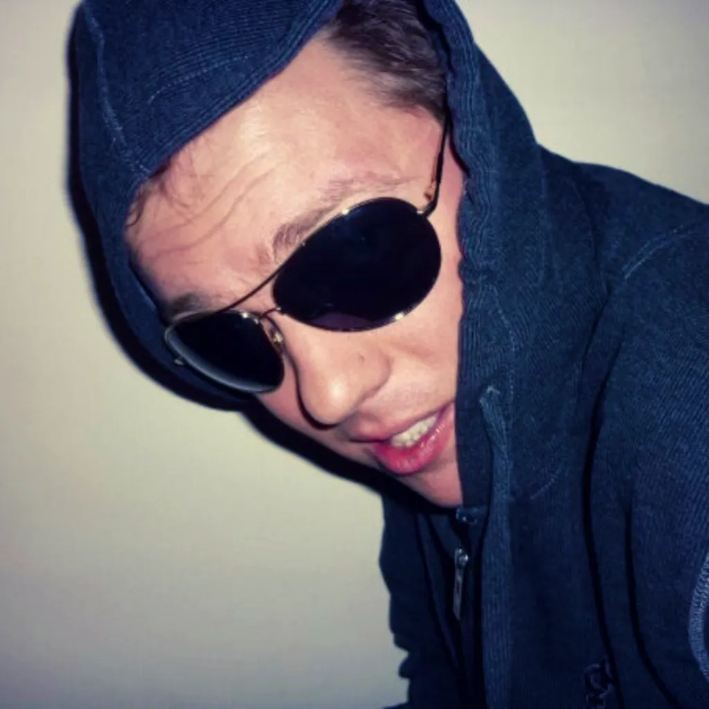 Giddy &lpar;UK&rpar;