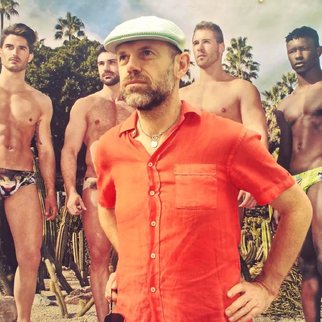 Dave Lee &lpar;JN&rpar;