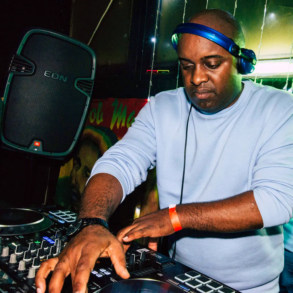 Dj Escape