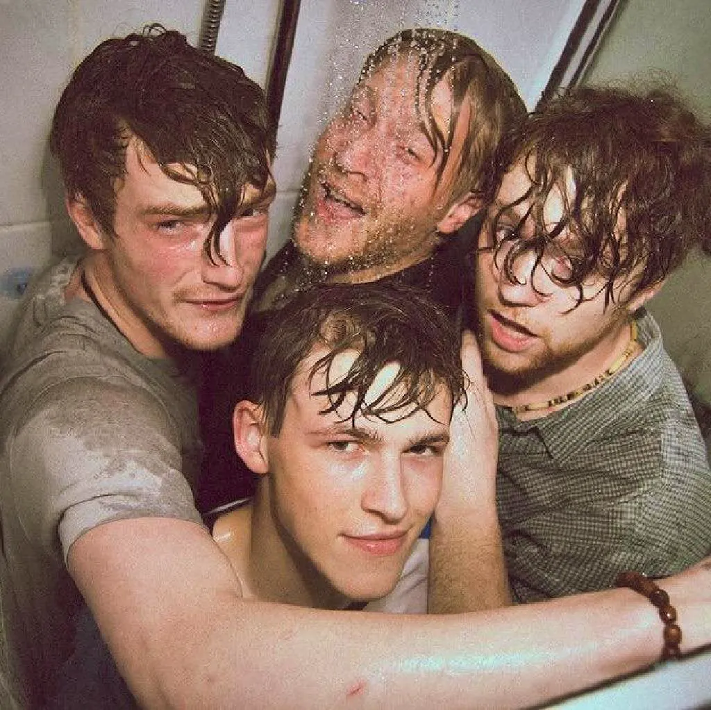 Viola Beach