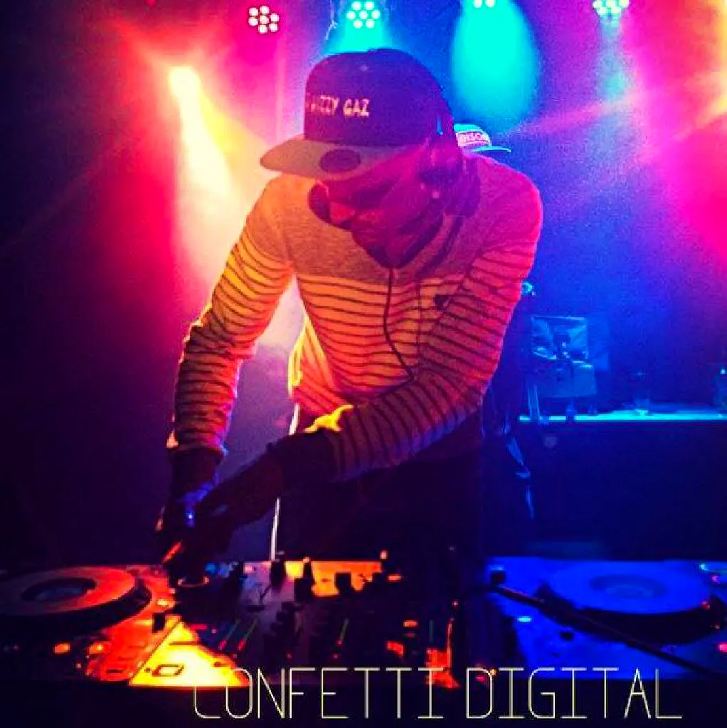 Gazzy Gaz DJ