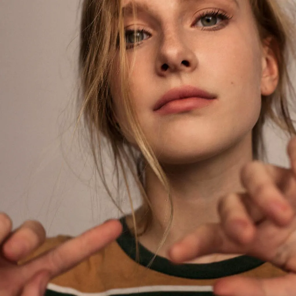 Billie Marten