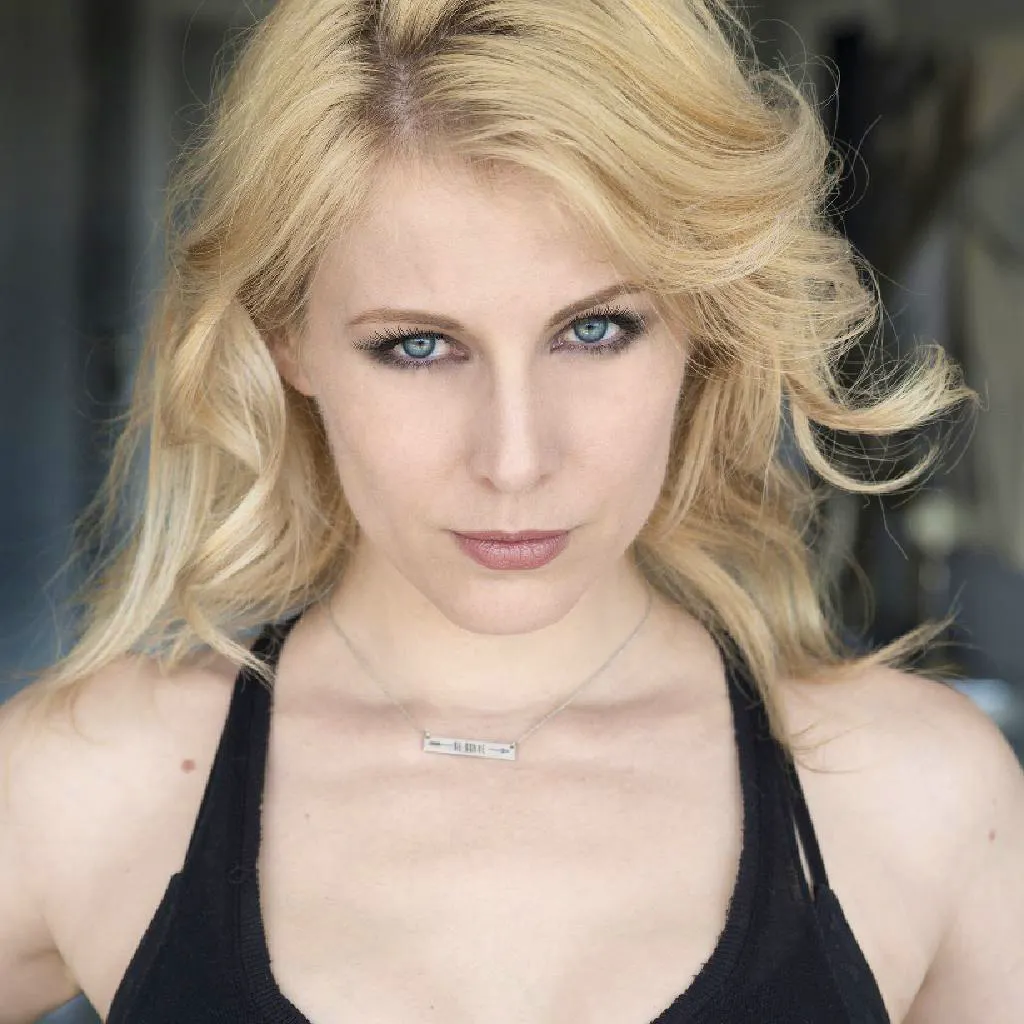 Alison MacInnis