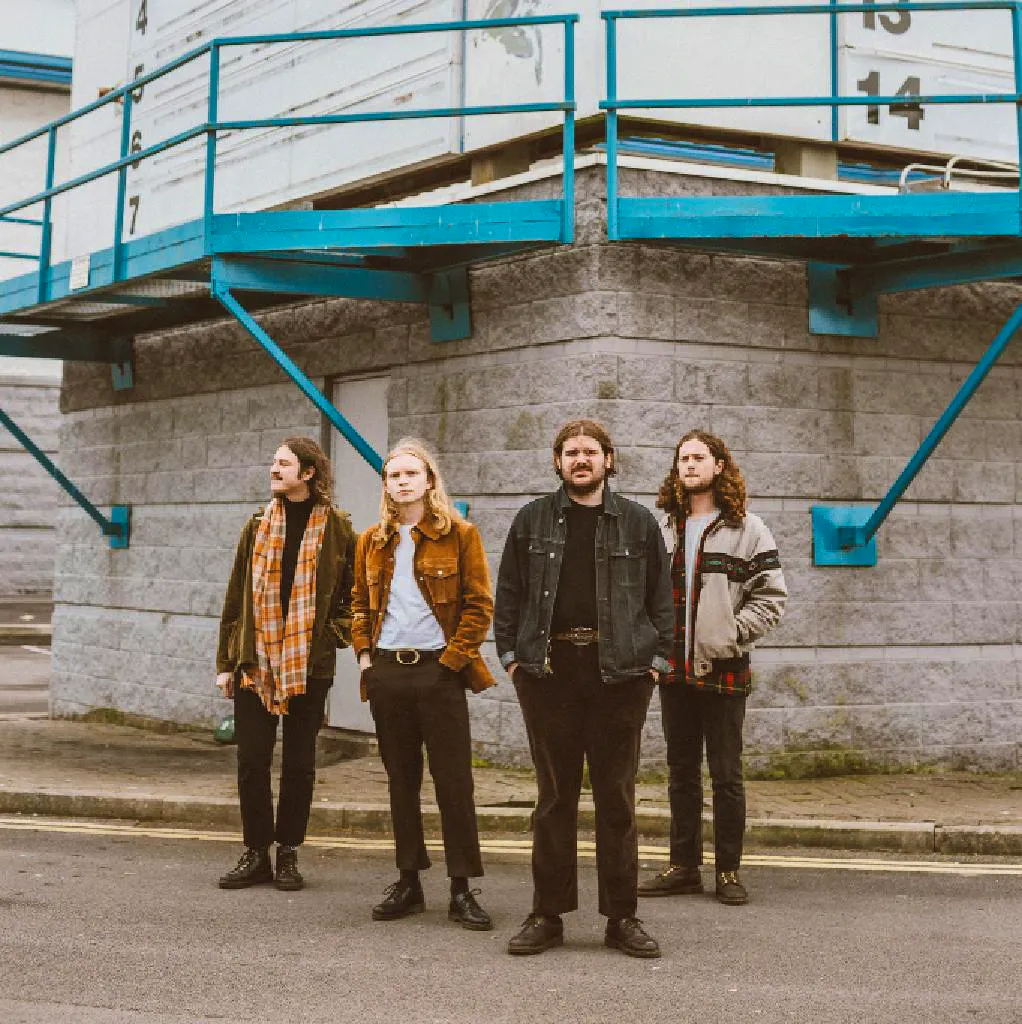 Captain S&Atilde;&quest;&Atilde;&quest;n