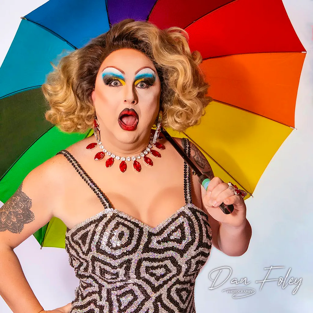 Betty Bangs