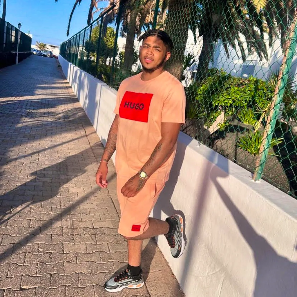 L&lowbar;Dawggg Official