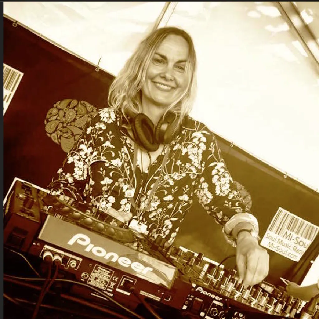 Abi Clarke