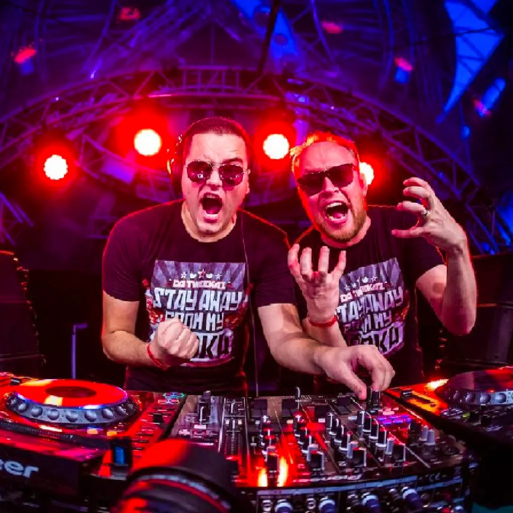 Da Tweekaz