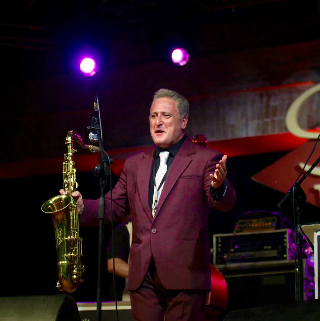 Ray Gelato and The Giants