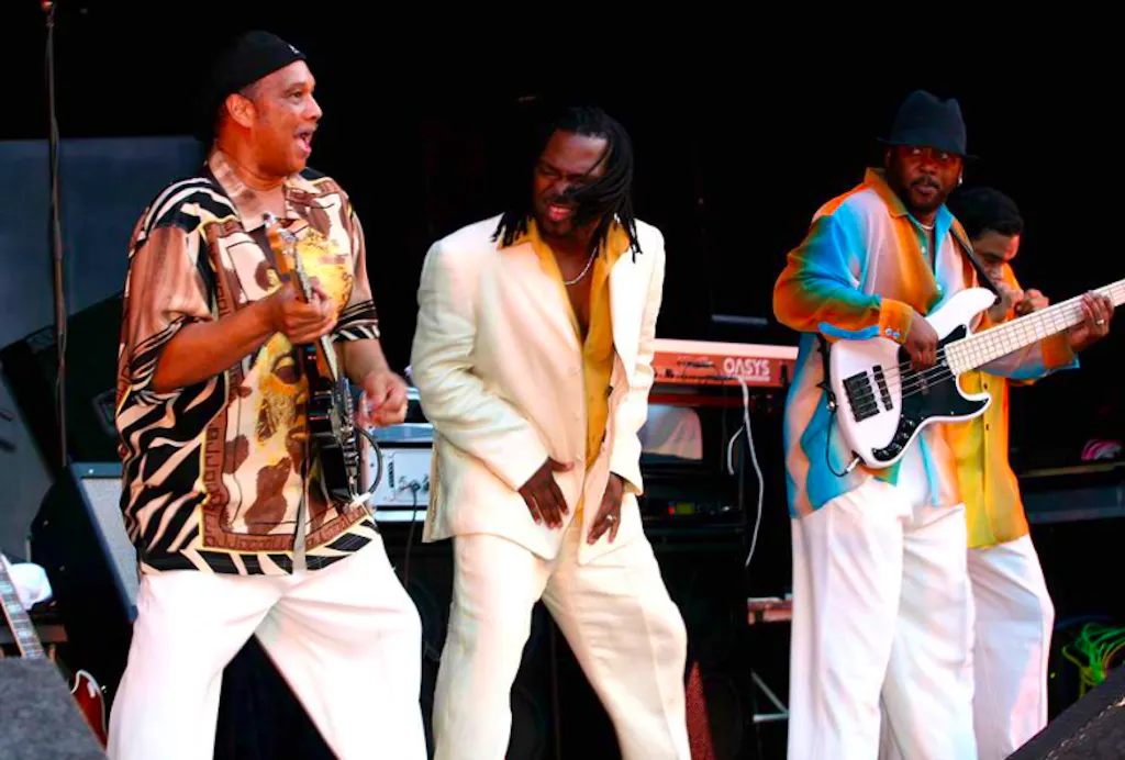 Al McKay's All Stars - Earth Wind & Fire