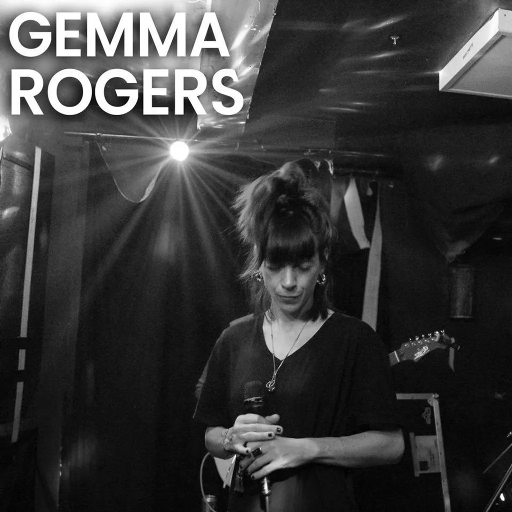 Gemma Rogers x