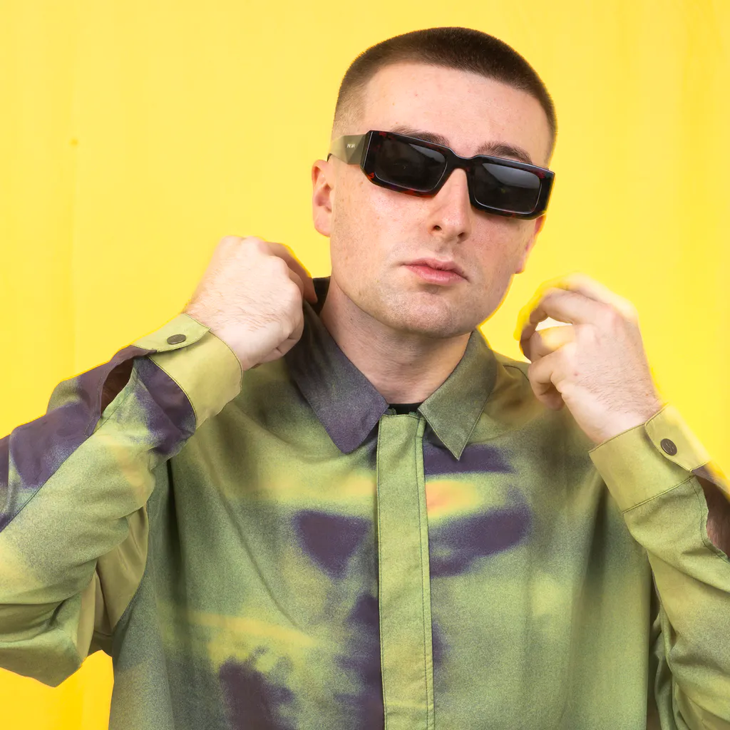 Jack Low &lpar;UK&rpar;