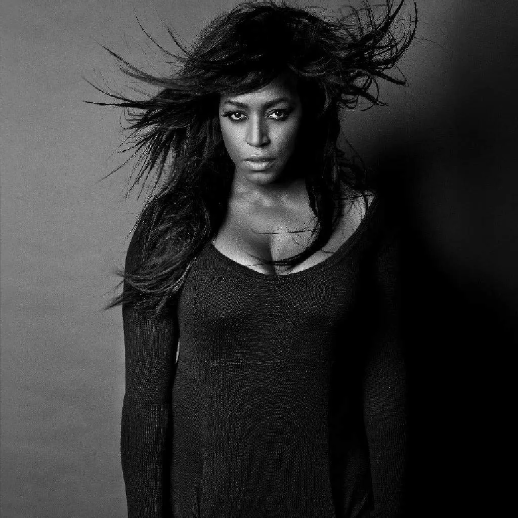 Mica Paris
