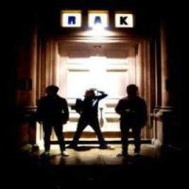 Ou Est Le Swimming Pool