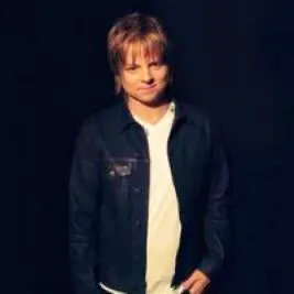 Terry McDermott & The Bonfires