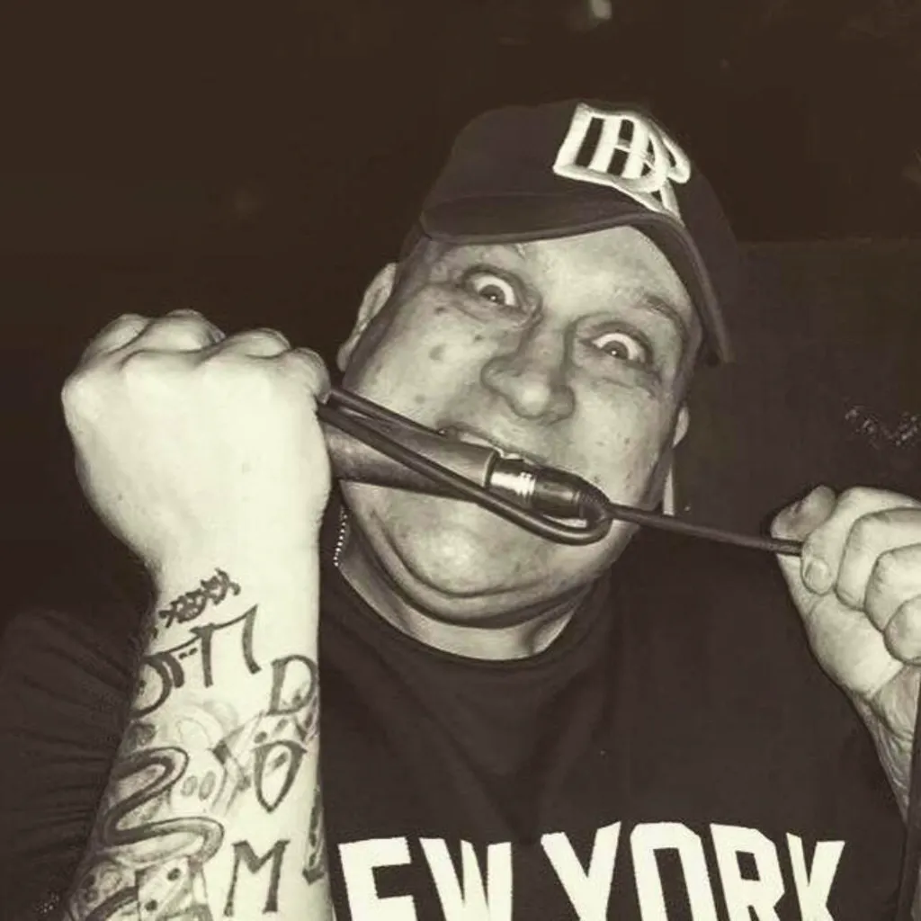 MC Domino