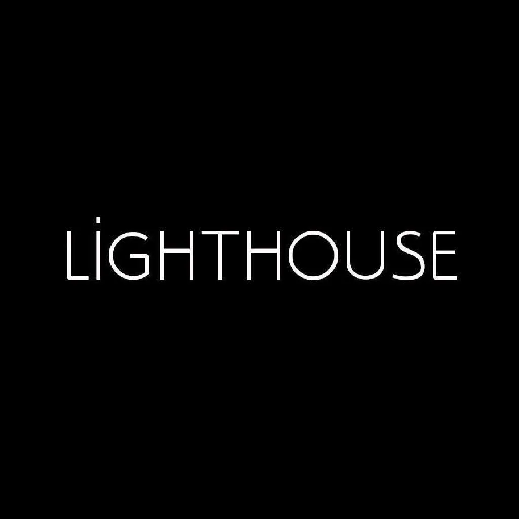 LiGHTOUSE UK