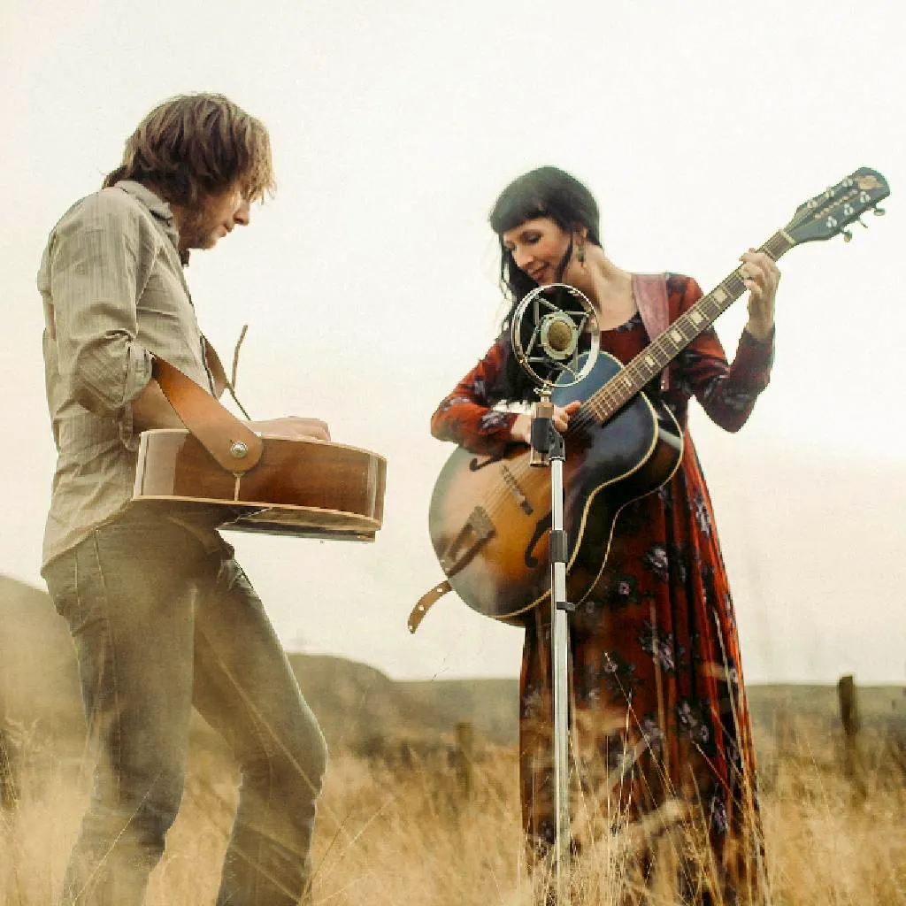 Hannah Sanders and Ben Savage