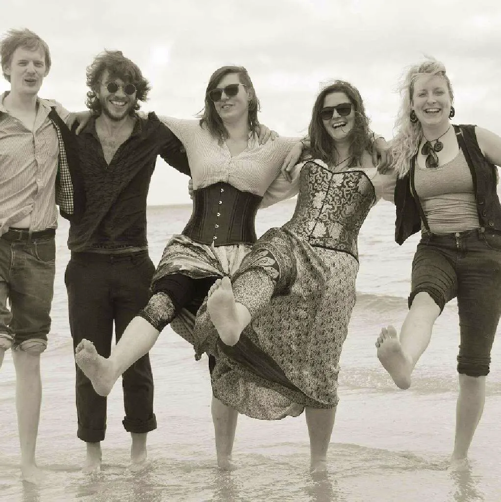 Emily Howard and the Dillyboys