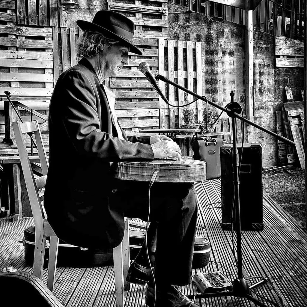 Chris 'the man in the hat' Martin