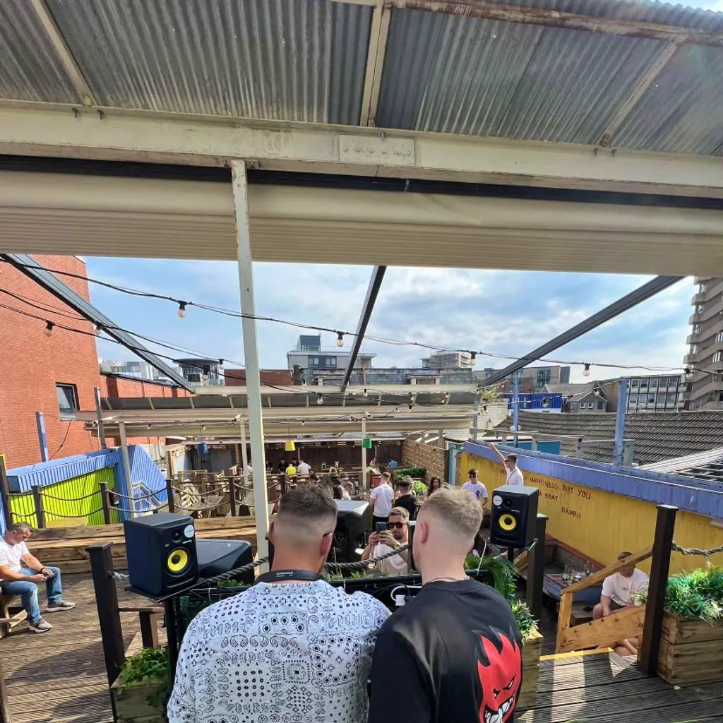 KOJAK &lpar;UK&rpar;