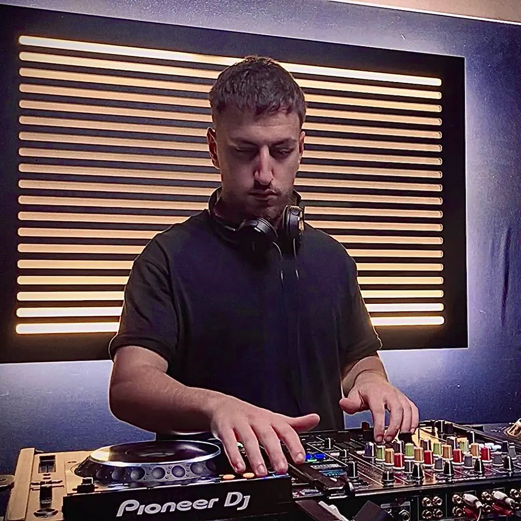 Darius Shukru