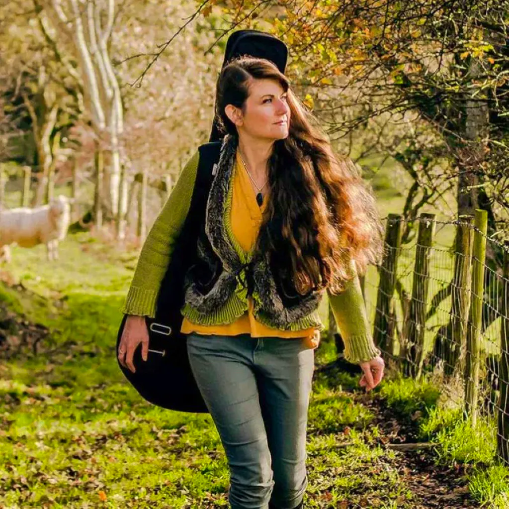 Catrin O' Neill