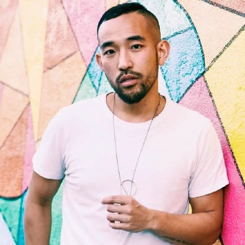 Pat Lok