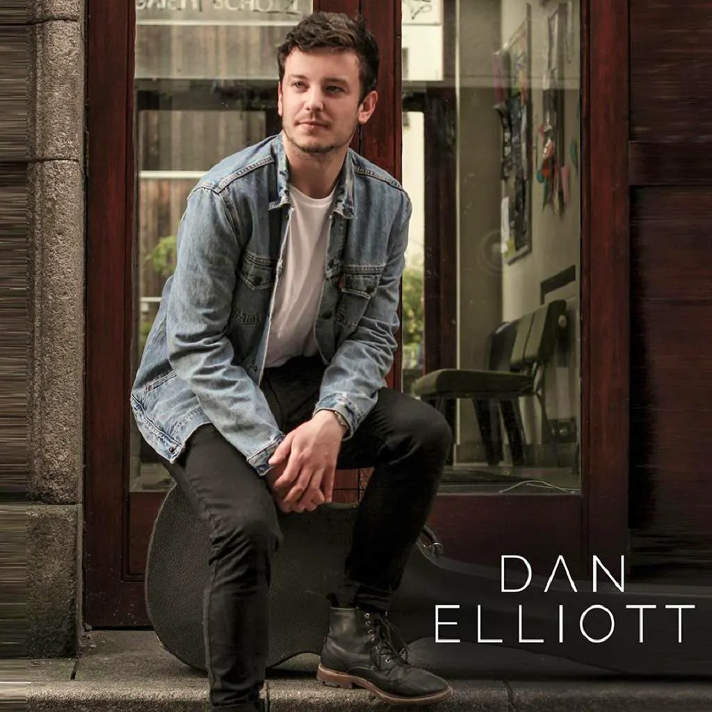 Dan Elliott