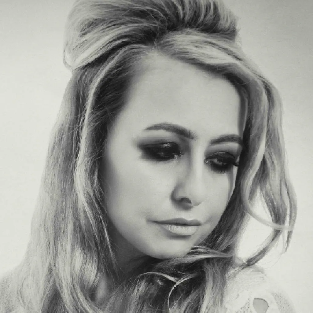 Hannah Johnson & The Broken Hearts