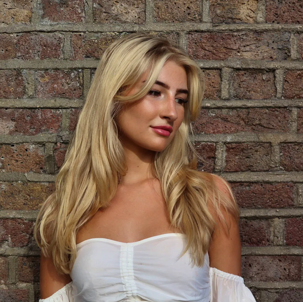 Sarah Jonzo