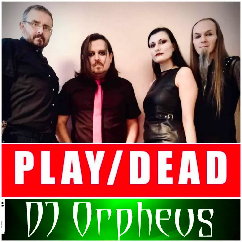 PLAY&sol;DEAD