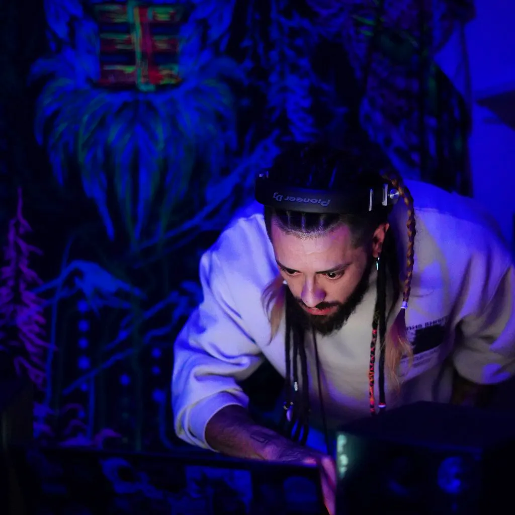 magicshaman&sol;super sonic