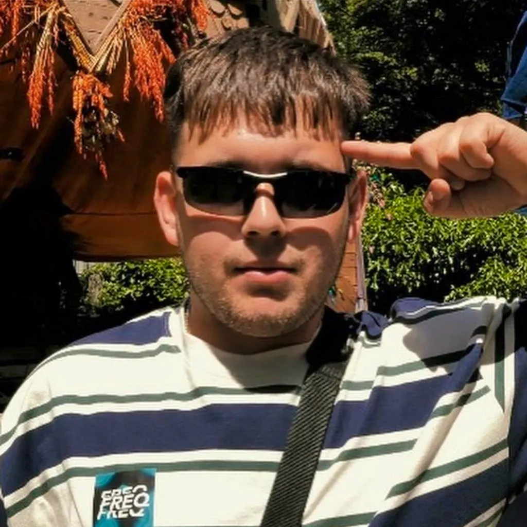 Cam Harrop &lpar;FREQ&period;&rpar;