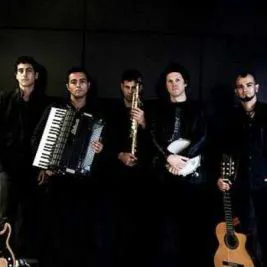 Alejandro Toledo & The Magic Tombolinos