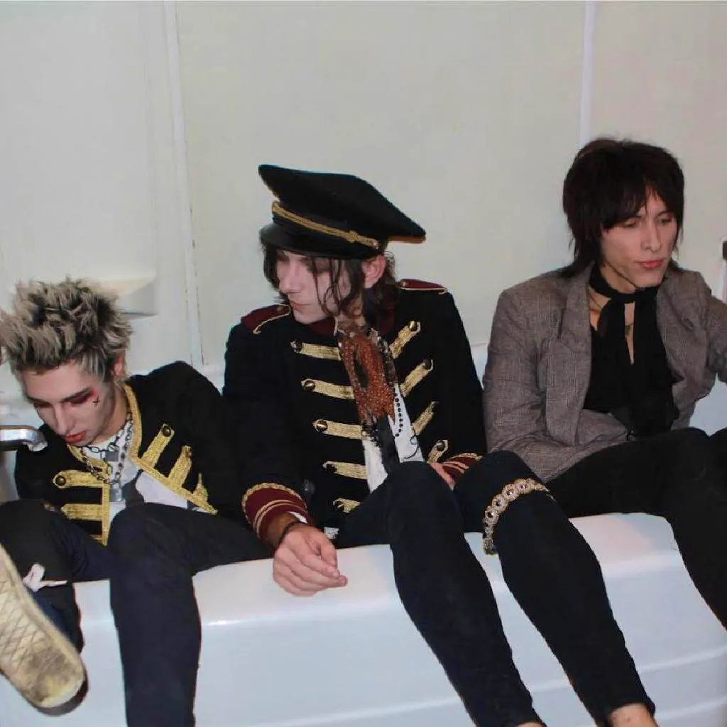 Palaye Royale