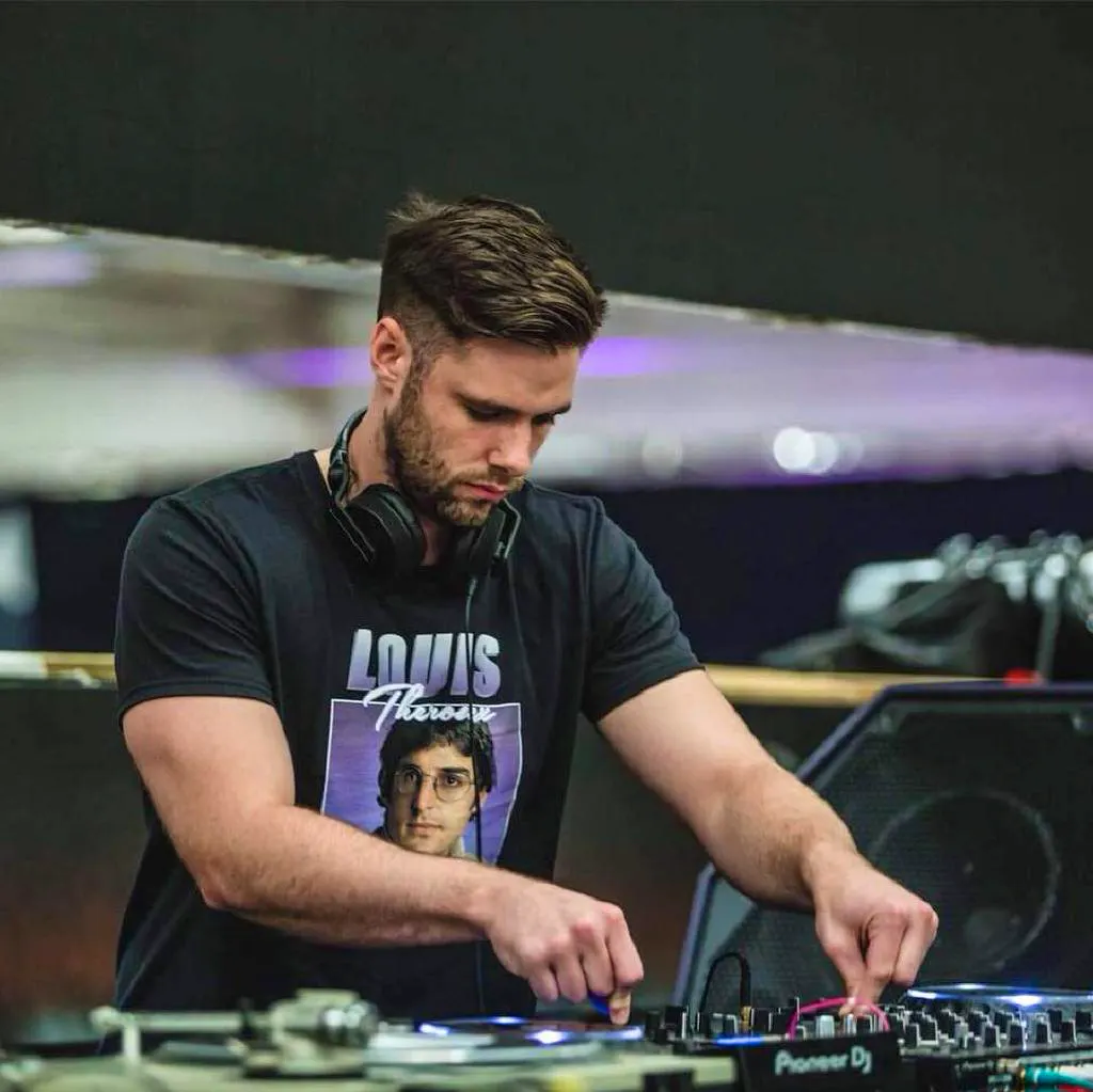 Sean Den