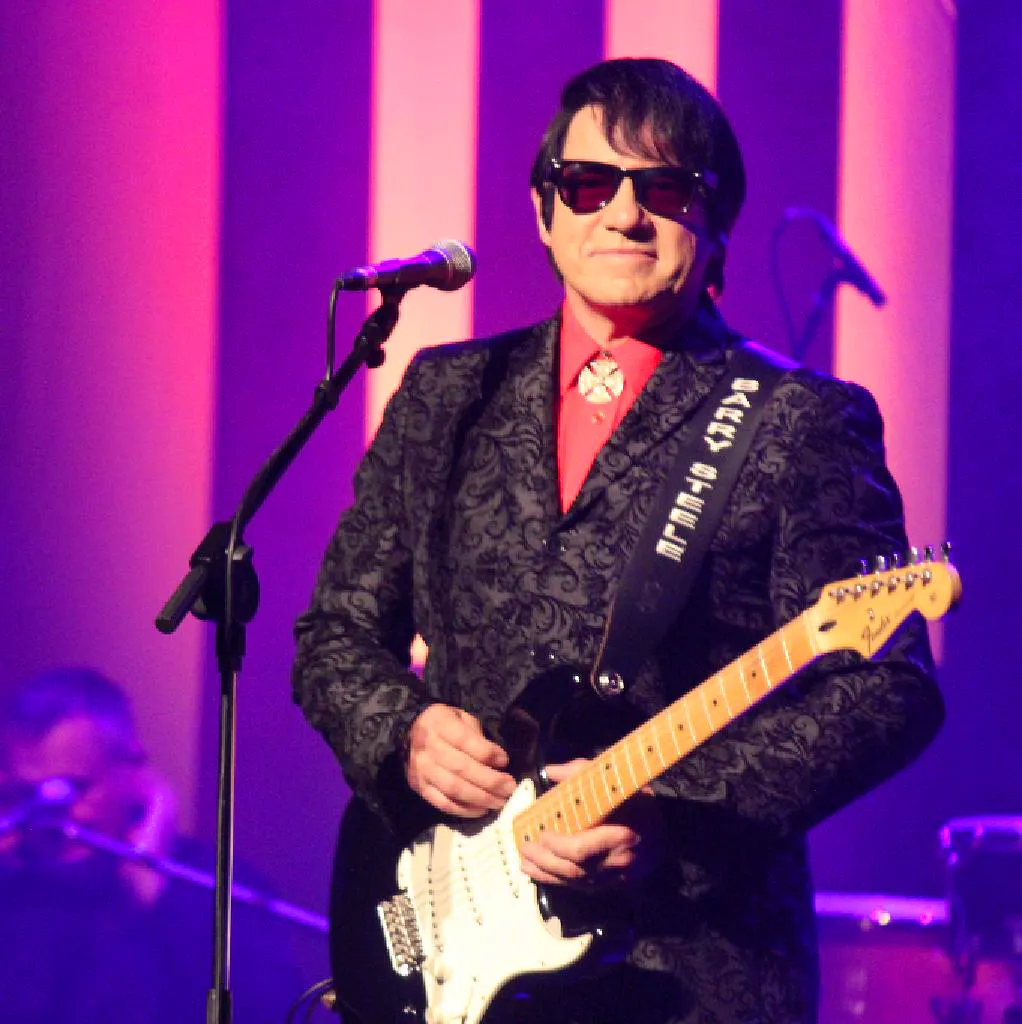 Barry Steele in The Roy Orbison Story