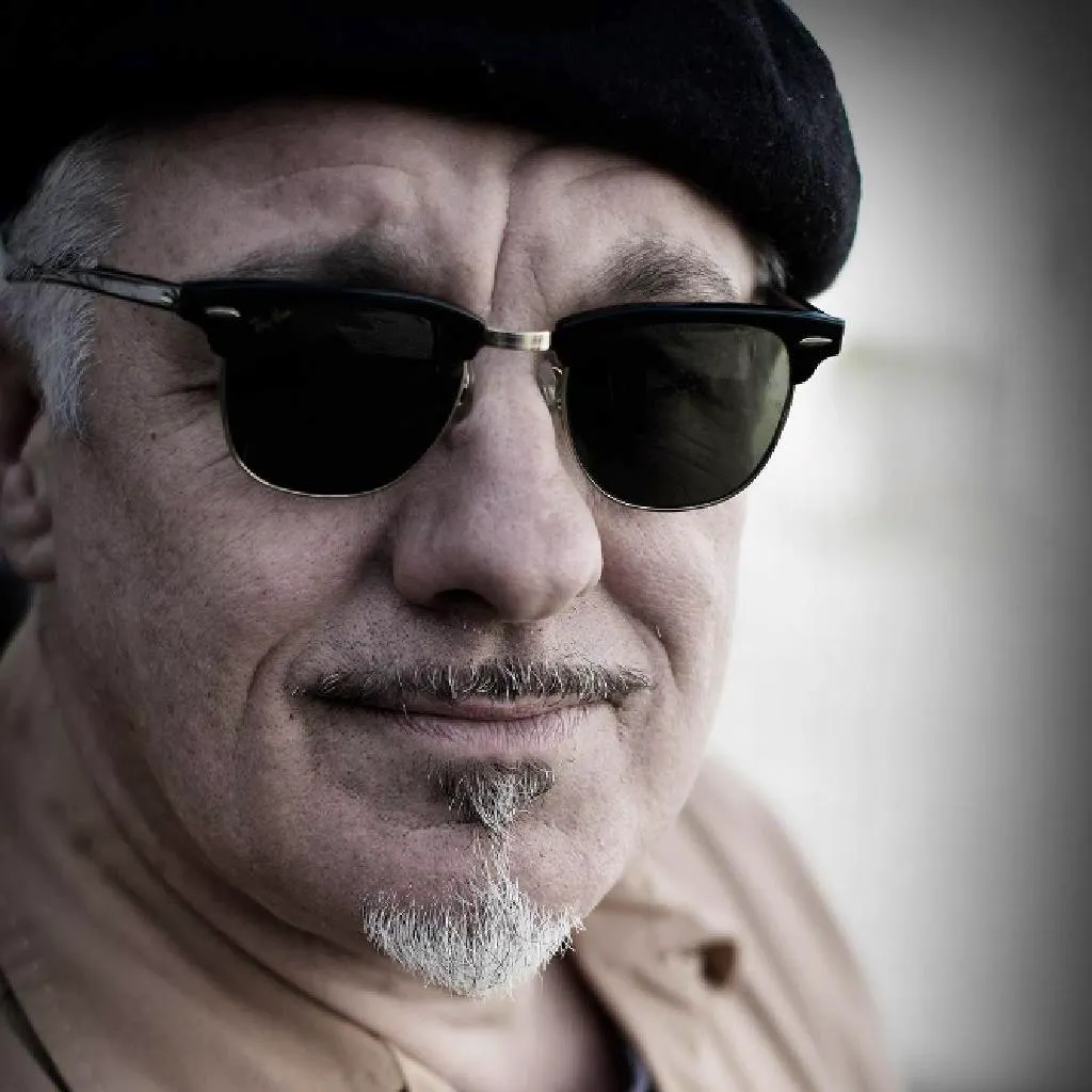 Chris Sullivan of The Wag