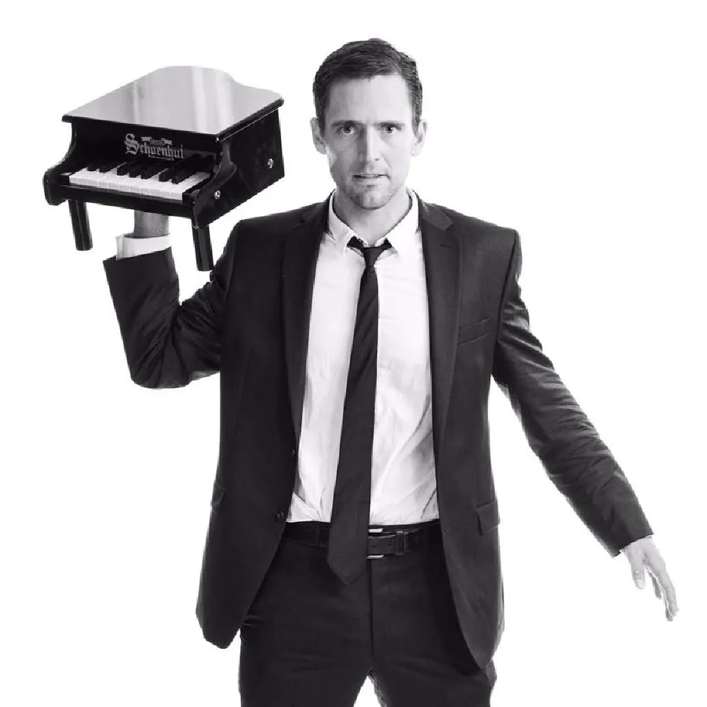 Owen Benjamin