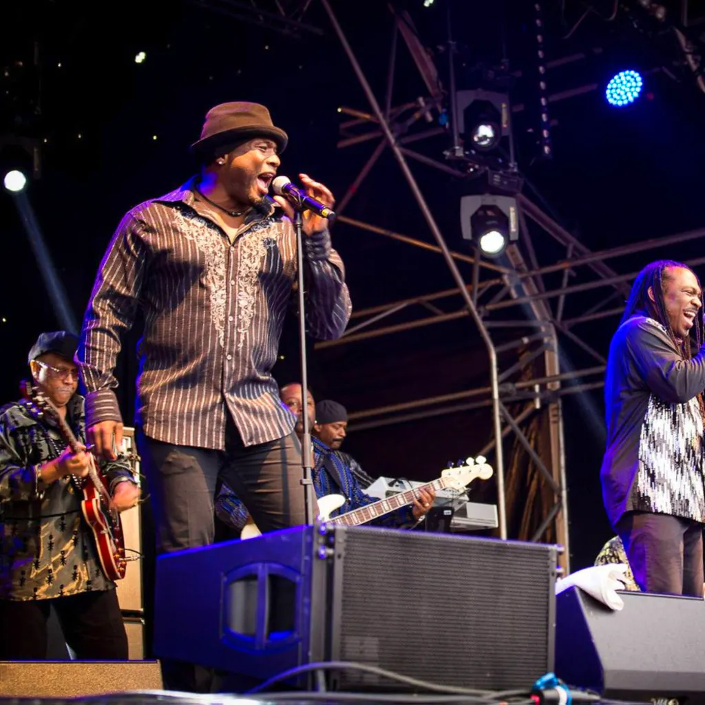 Earth&comma; Wind & Fire Experience with Al McKay