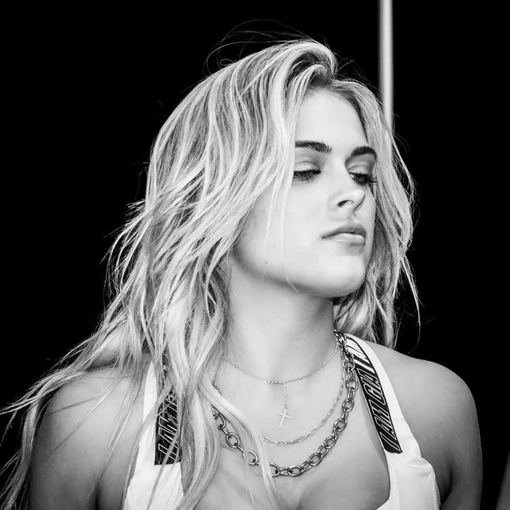 Alana Springsteen