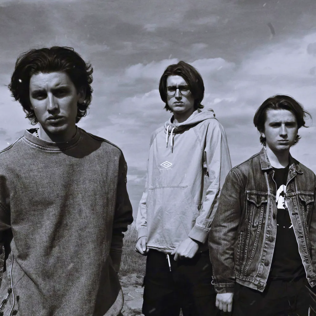 Breeze &lpar;Hull band&rpar;