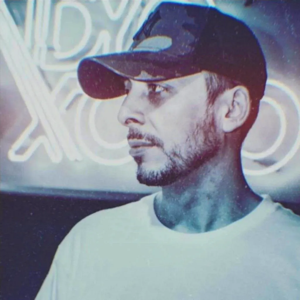 Wade Teo &lpar;2&rpar;